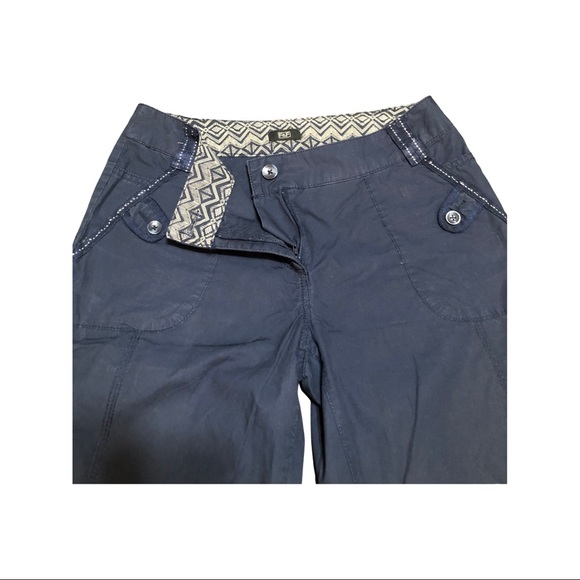 F&F Ladies size 10 Navy blue Cargo capri pants with white stitching. - Picture 2 of 6